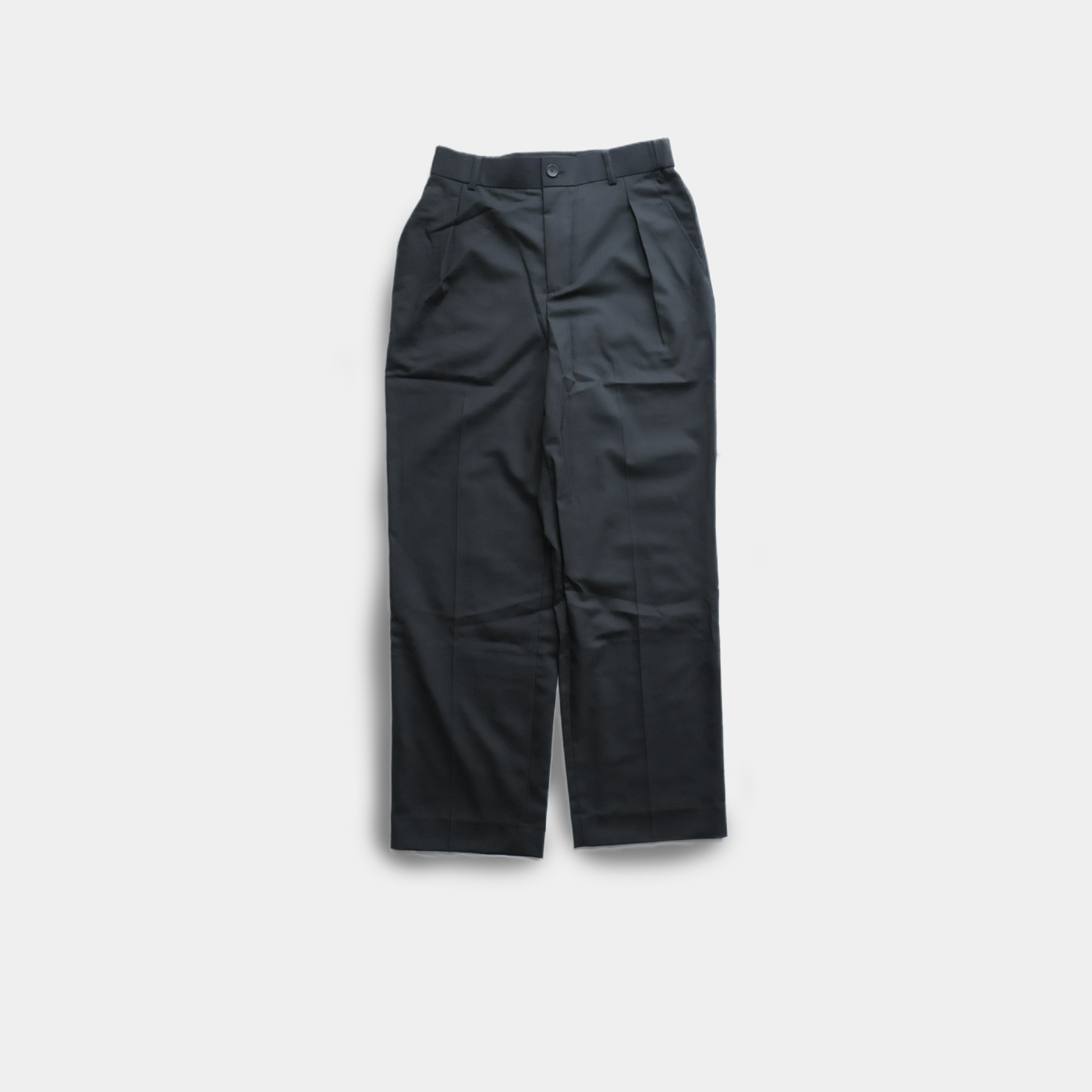In tuck pants