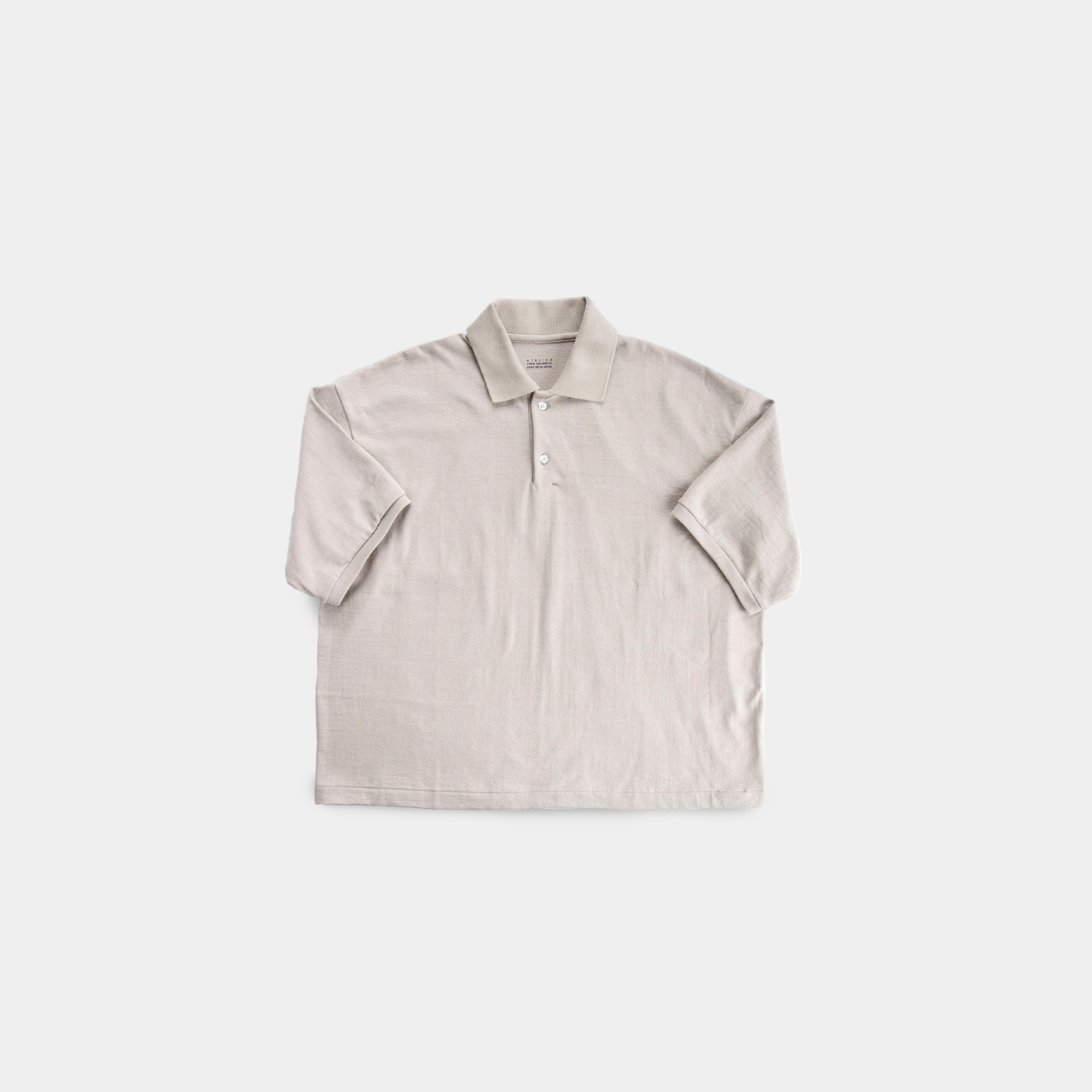 YOKO SAKAMOTO/ヨーコサカモト BIG TUBE POLO BEIGE – Omnibus YOKO SAKAMOTO/ヨーコサカモト BIG TUBE POLO BEIGE – Omnibus
