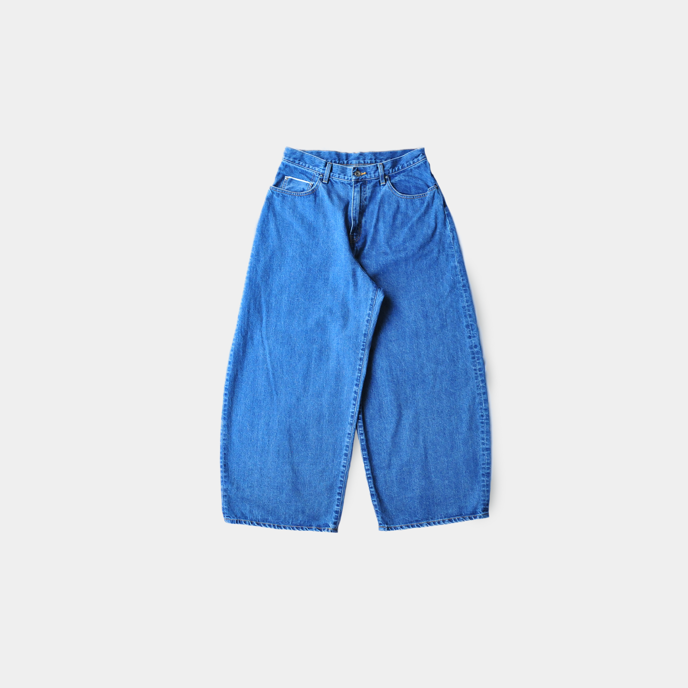 Wide straight jeans