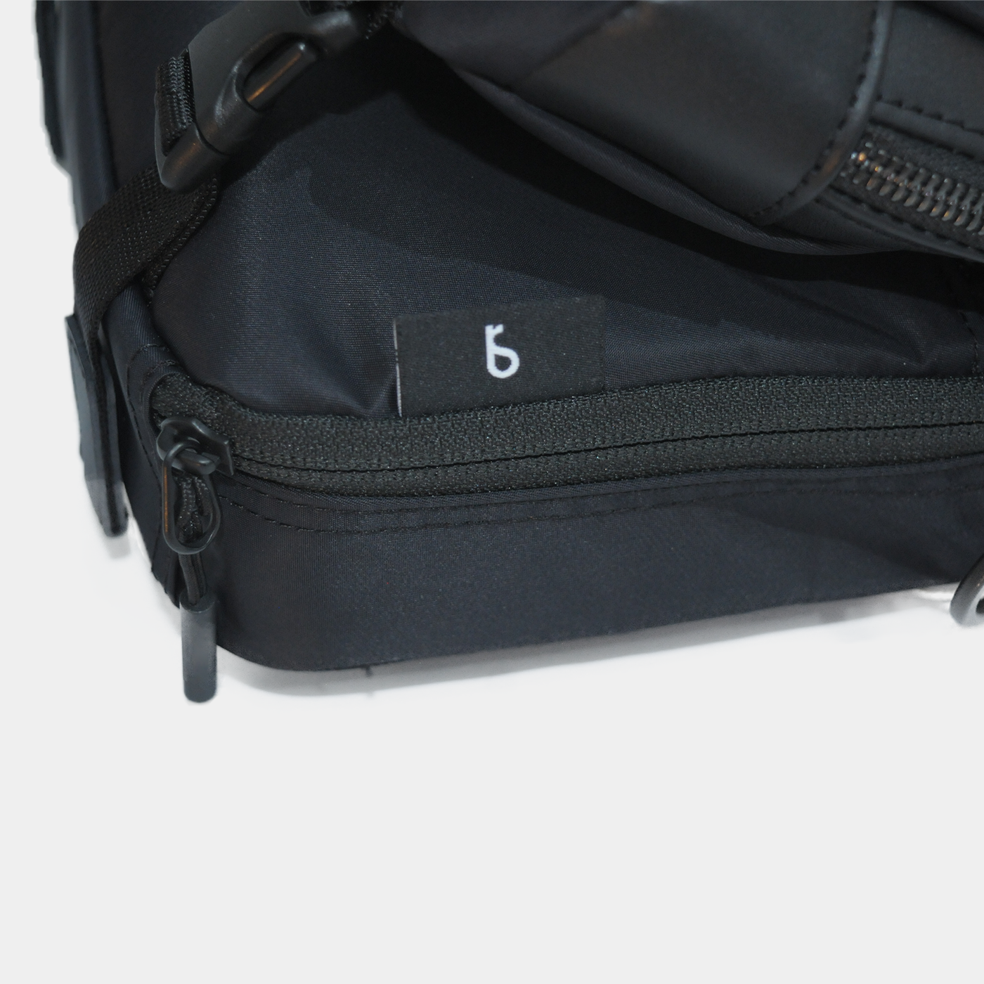 SPEED ”FLAP SHOULDER BAG”