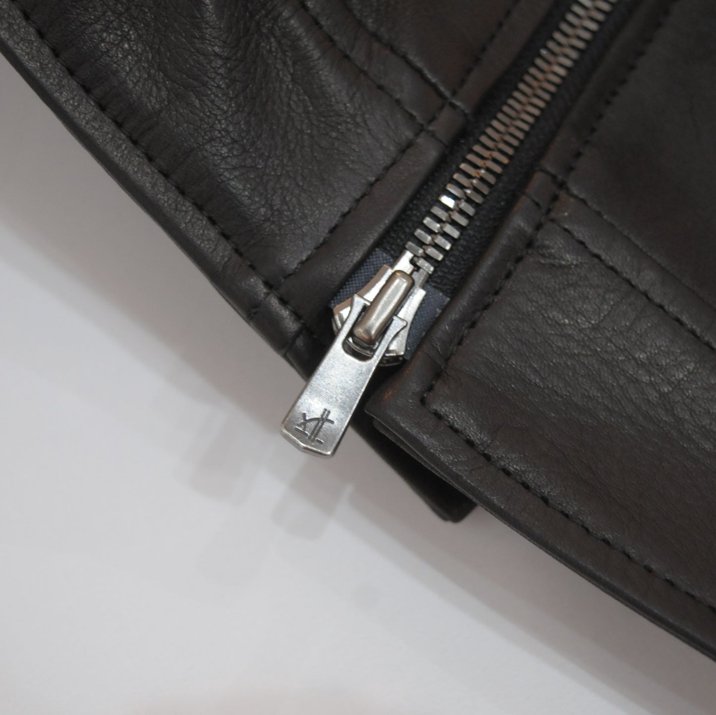 LEATHER RIDERS JACKET