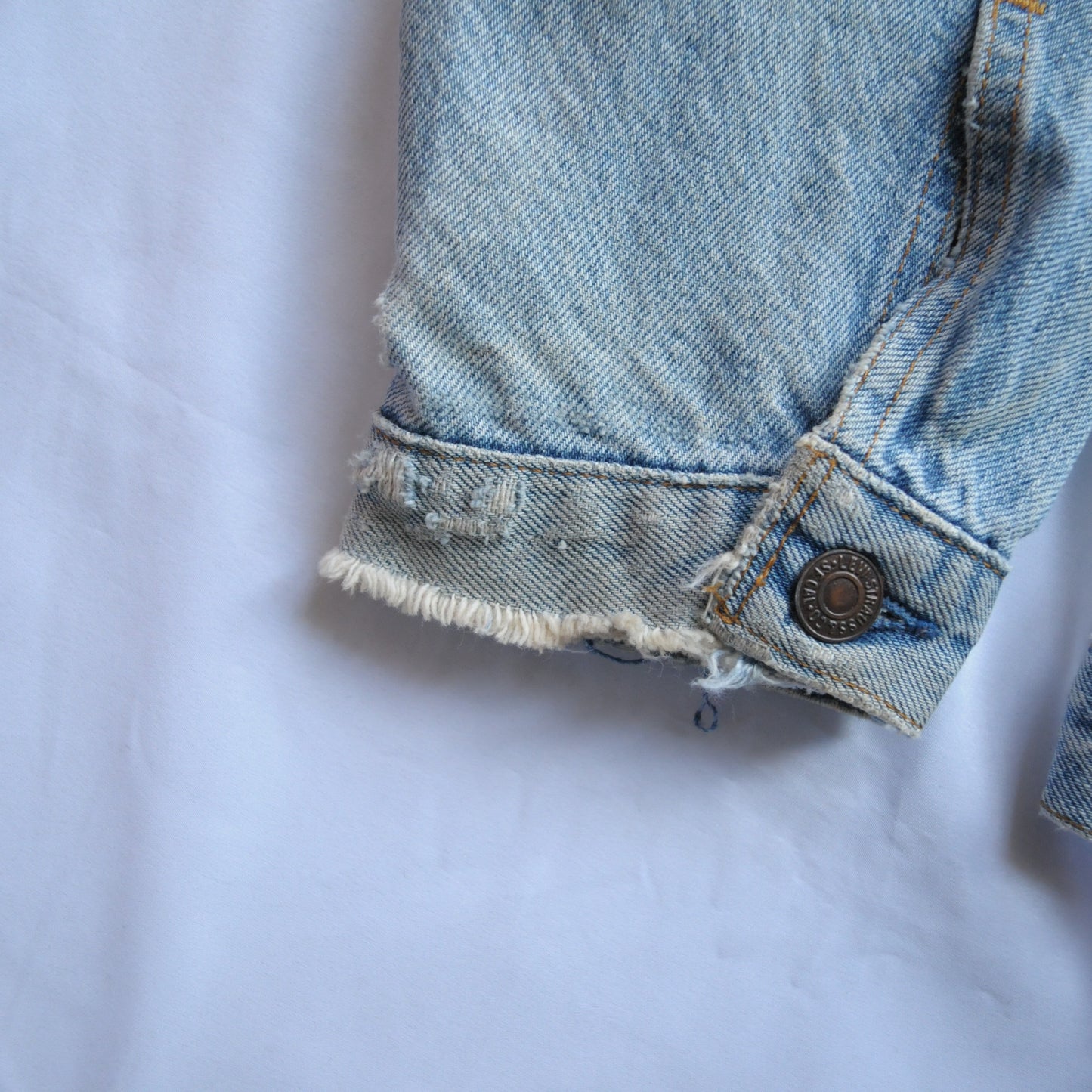 90’s Euro Levi's 75525 Denim Jacket