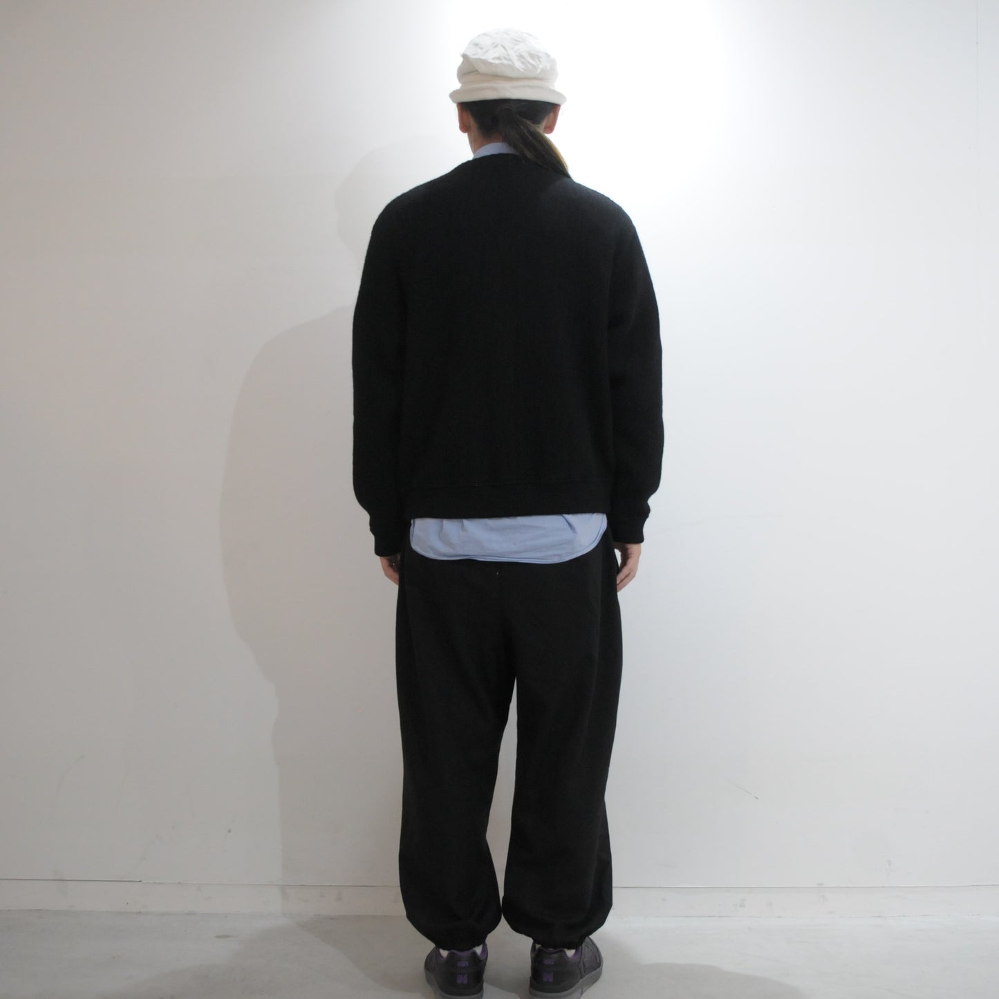 Wool V Neck Cardigan-Black