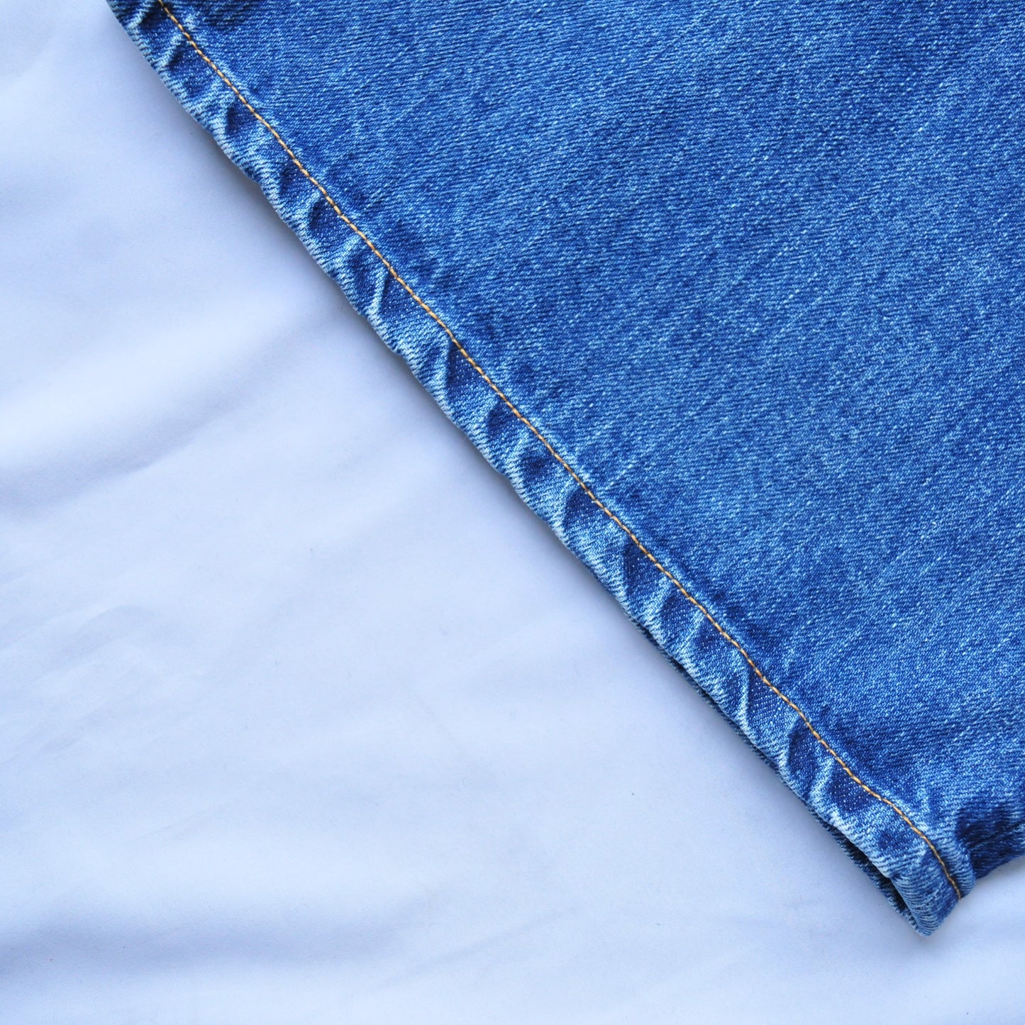 Wide straight jeans