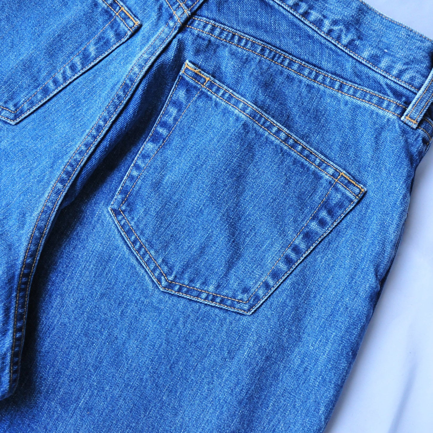 Wide straight jeans