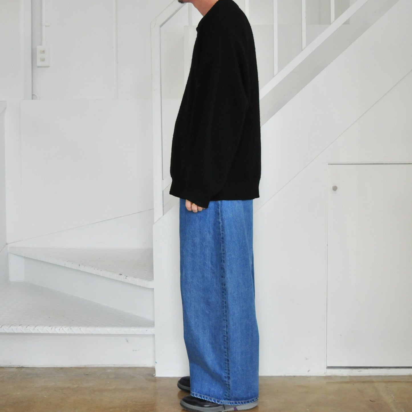 Wide straight jeans