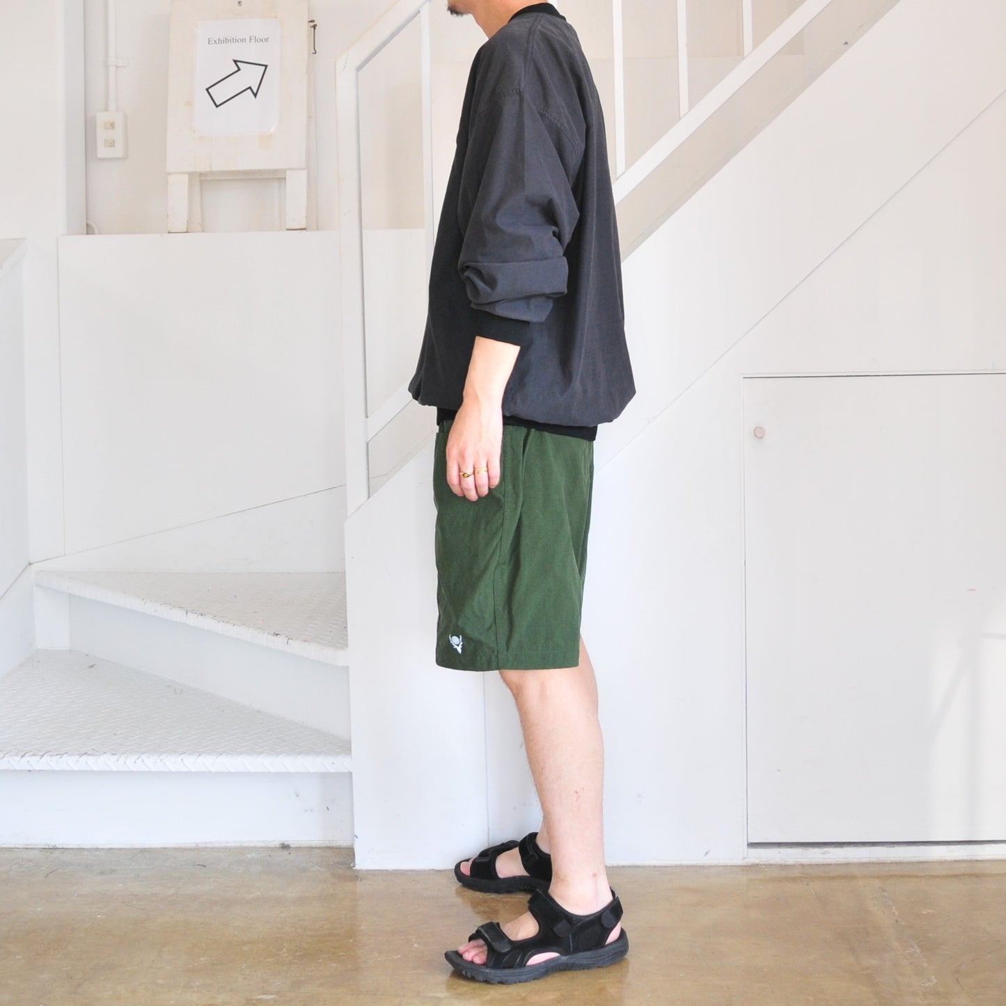 USED SPLIT TEE