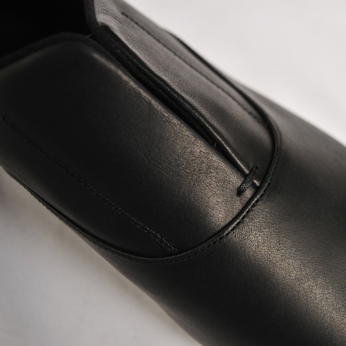 JAZZ SLIP-ON SHOES