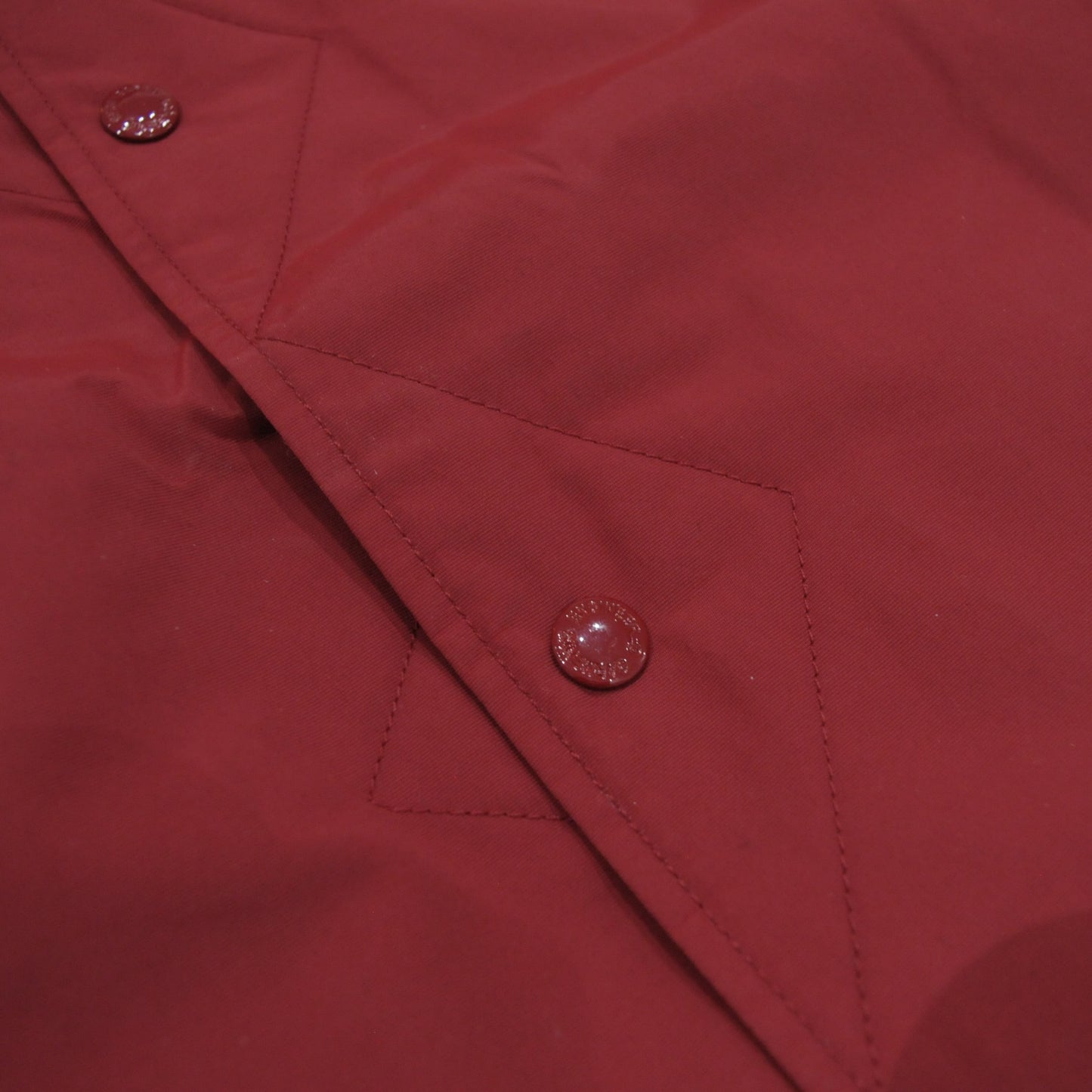 WIND BREAKER Red