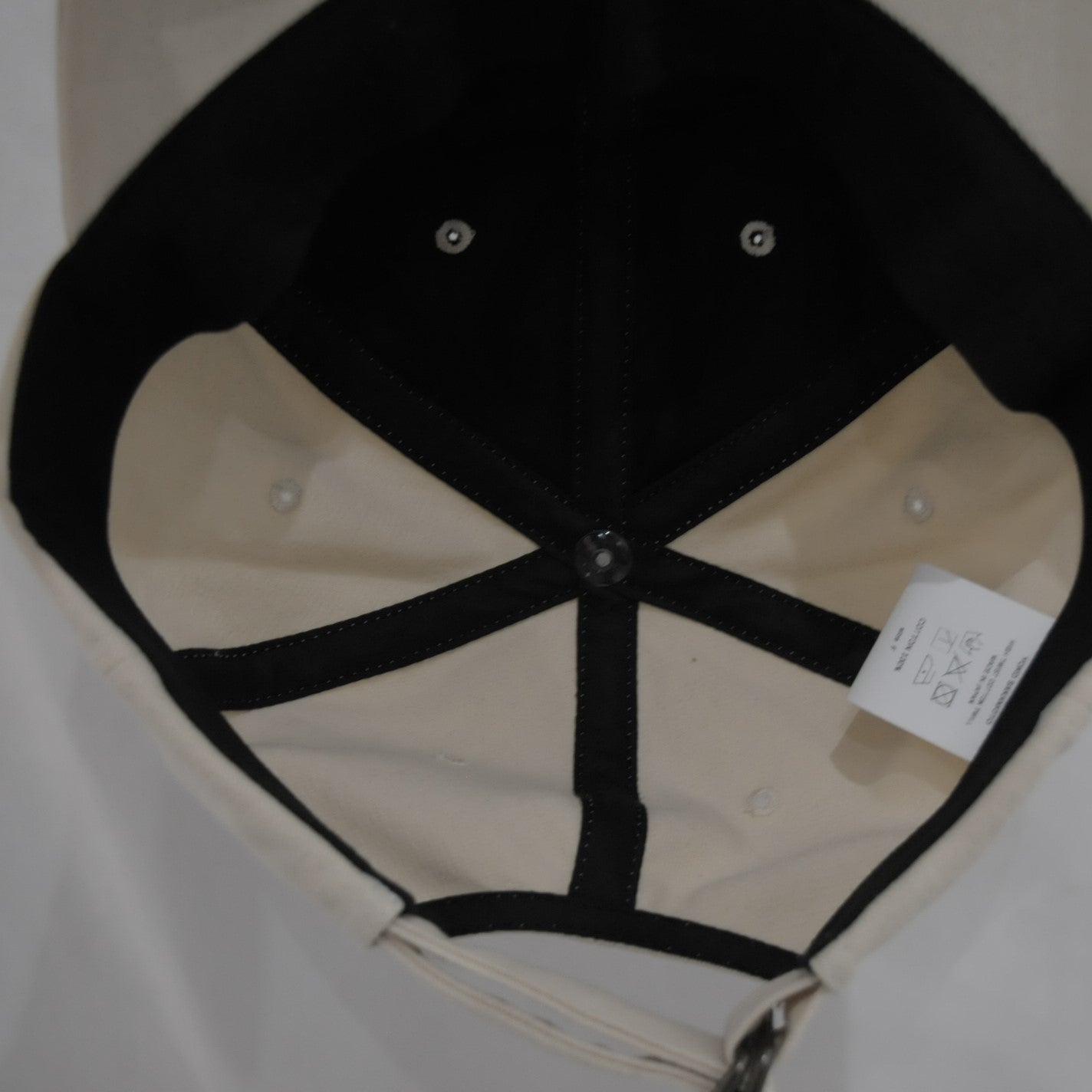 Gift Shop Cap - ivory