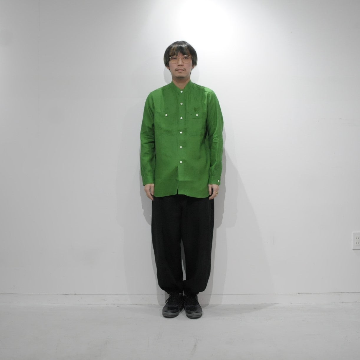 BAND COLLAR WORK SHIRT - LINEN CANVAS - GREEN