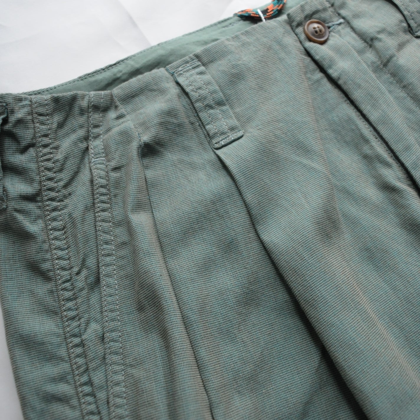 2tuck Pants