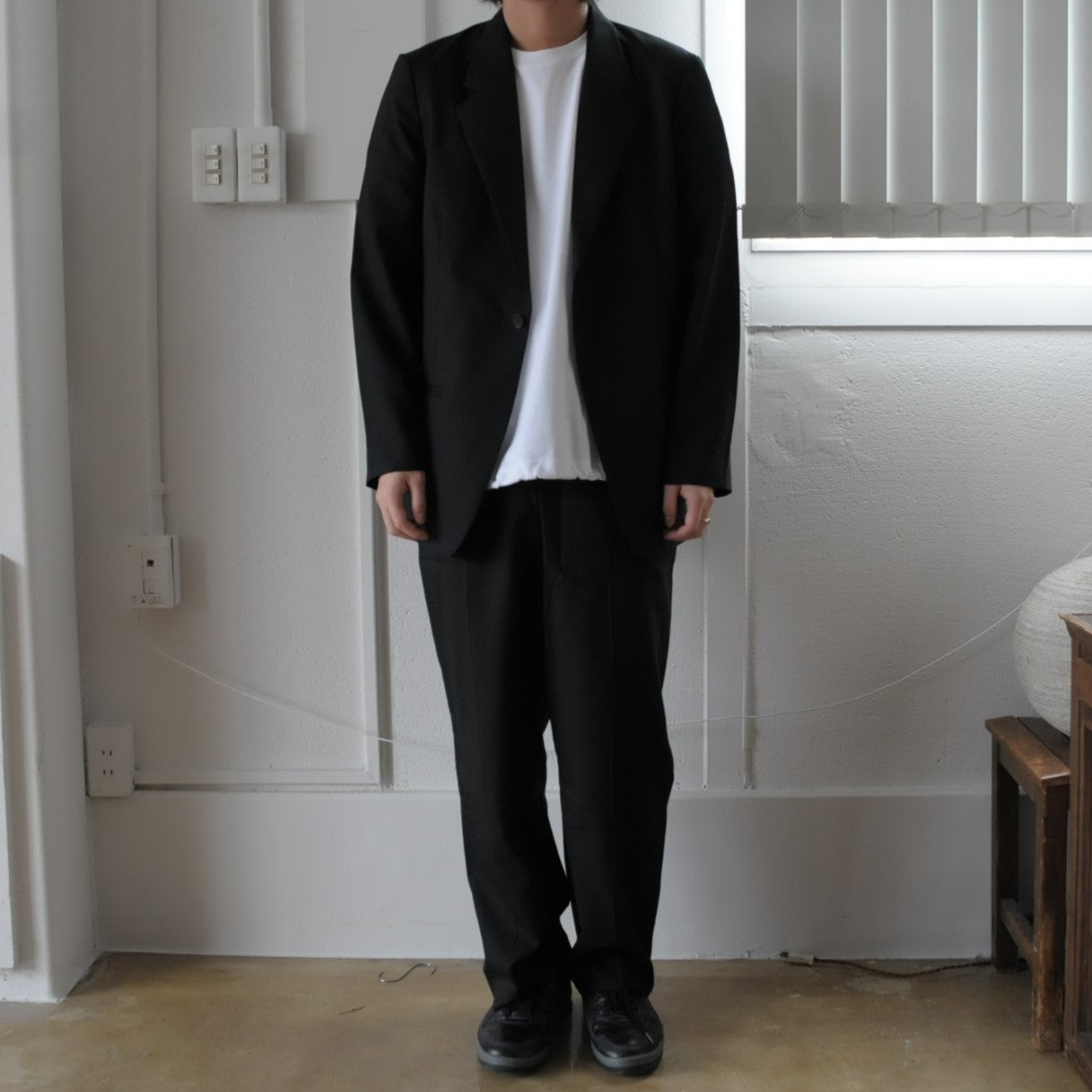 In tuck pants