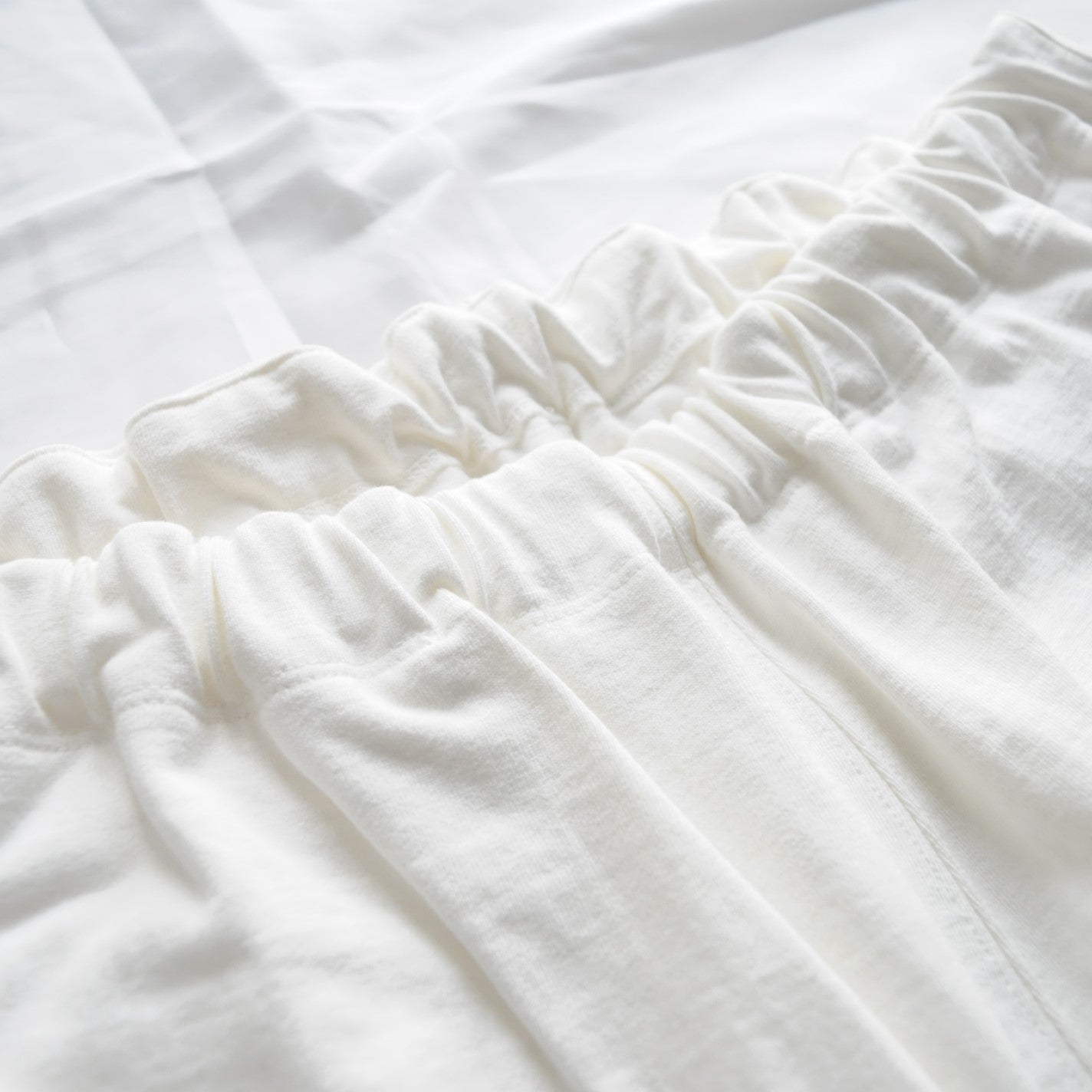 Shorts White