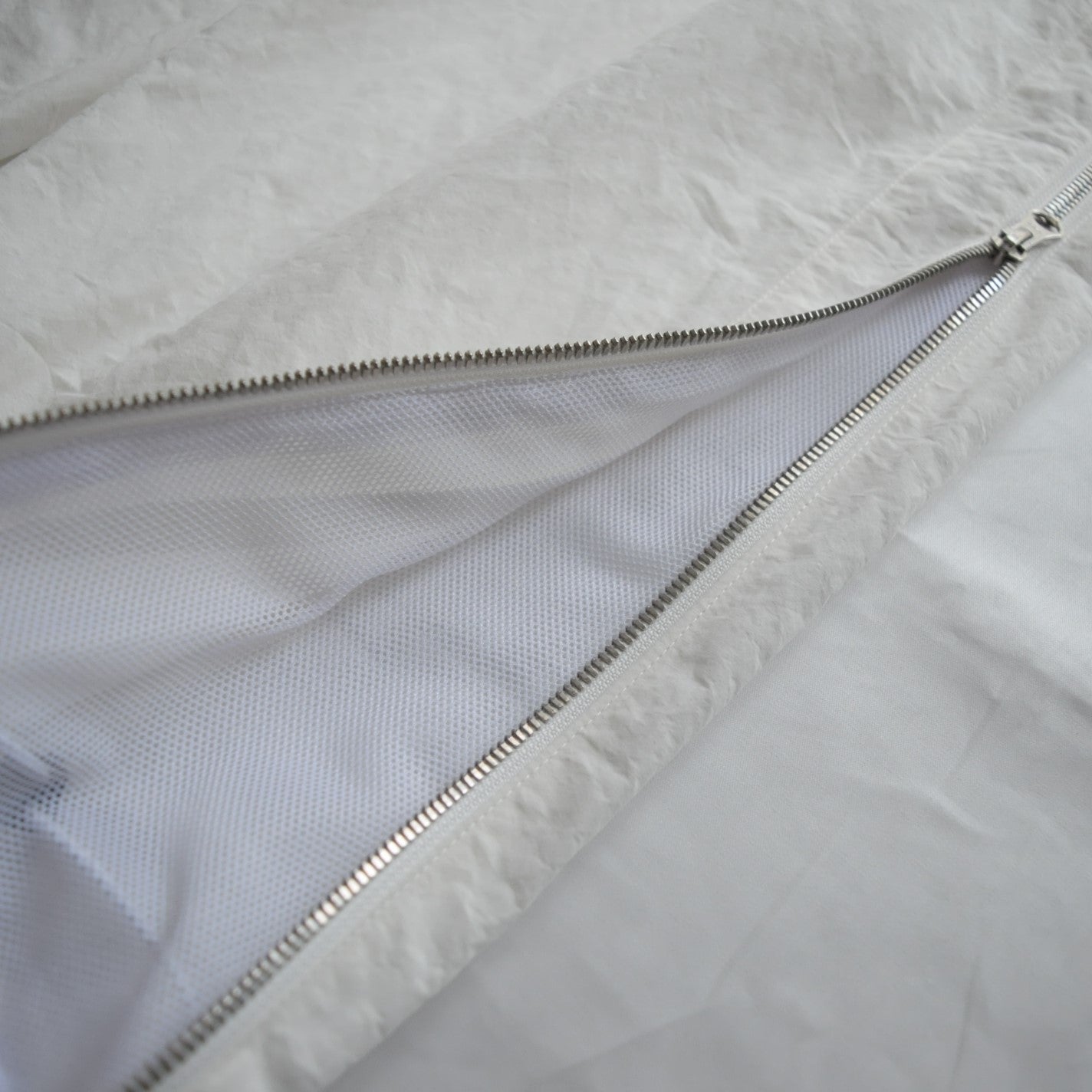 Side Zip Pt White