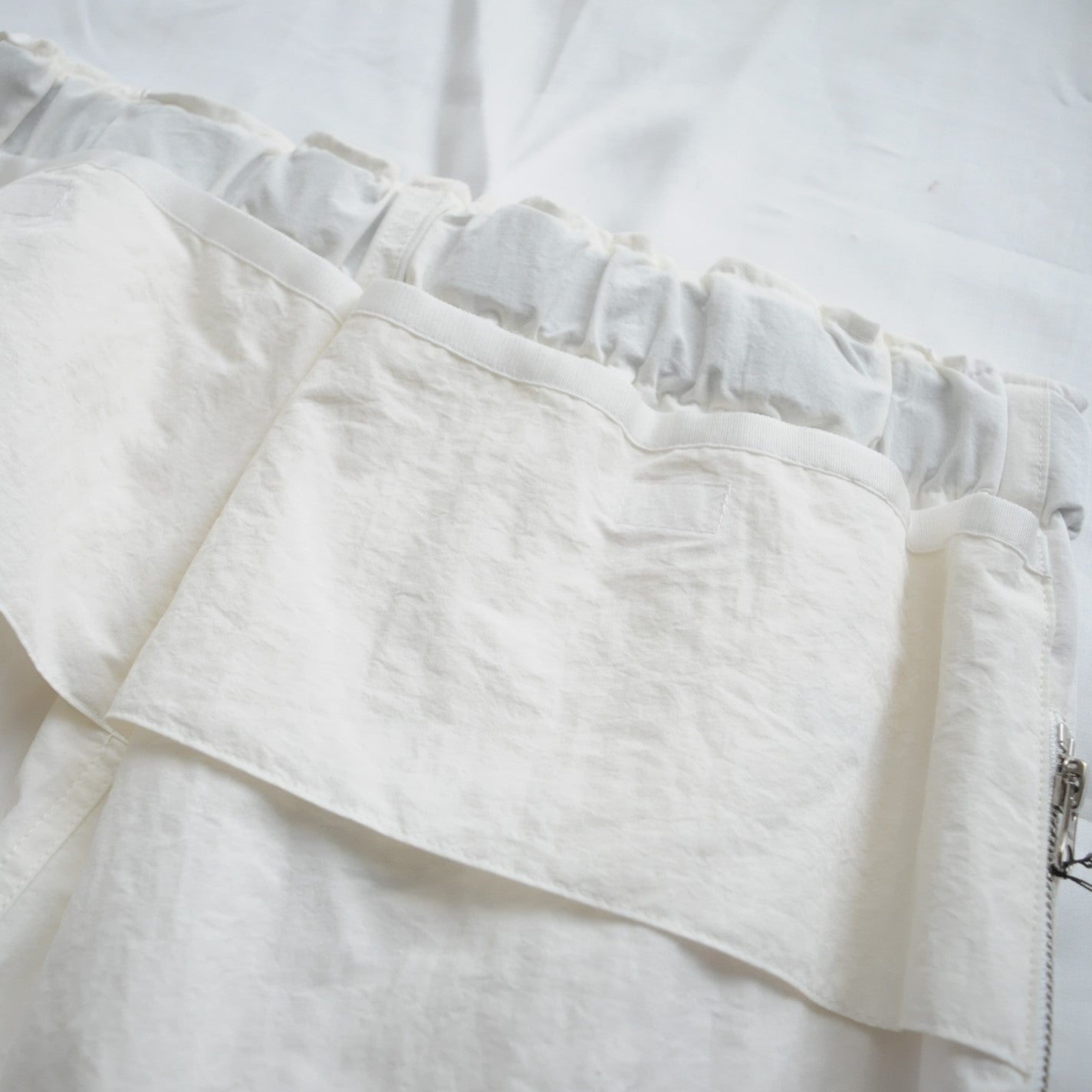 Side Zip Pt White