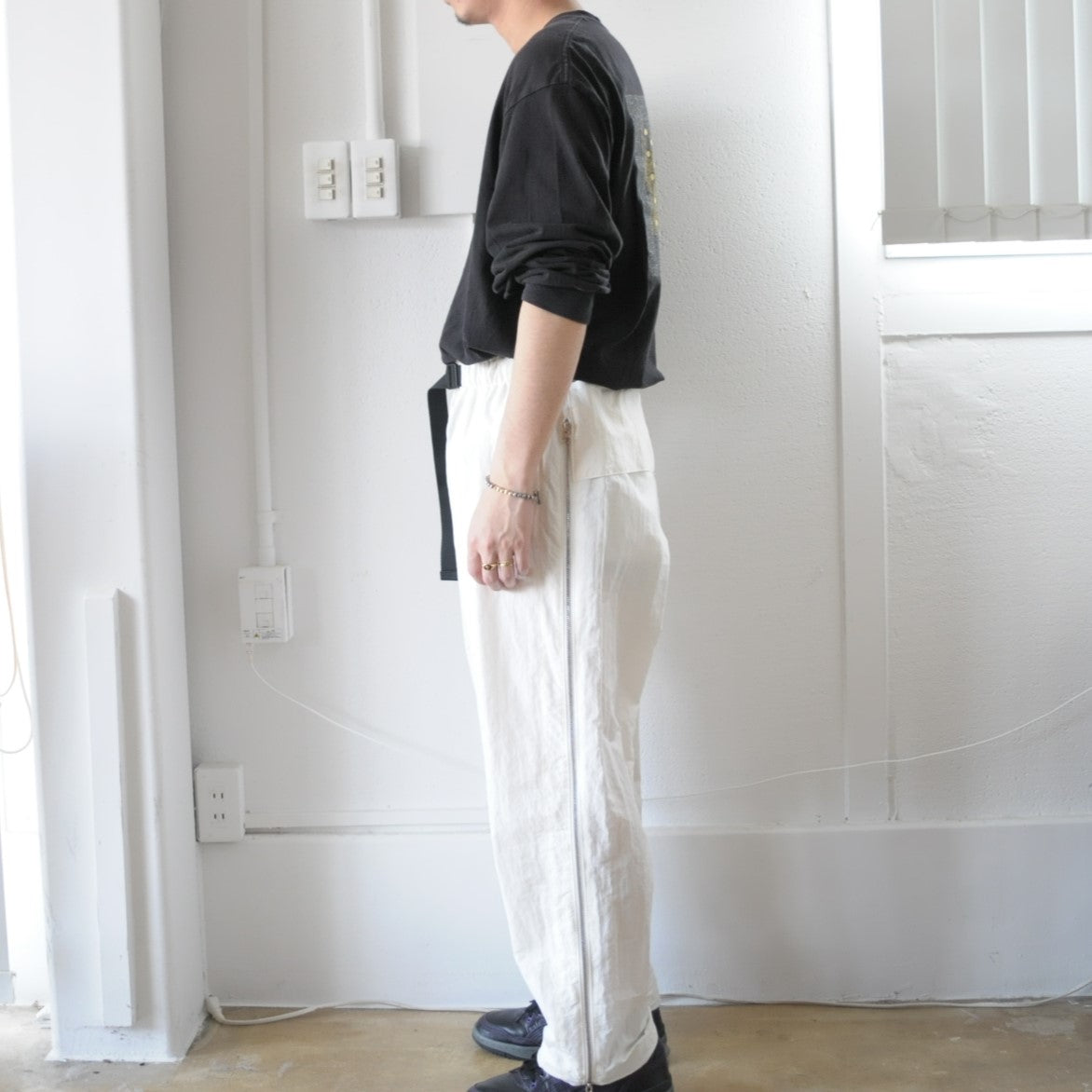 Side Zip Pt White