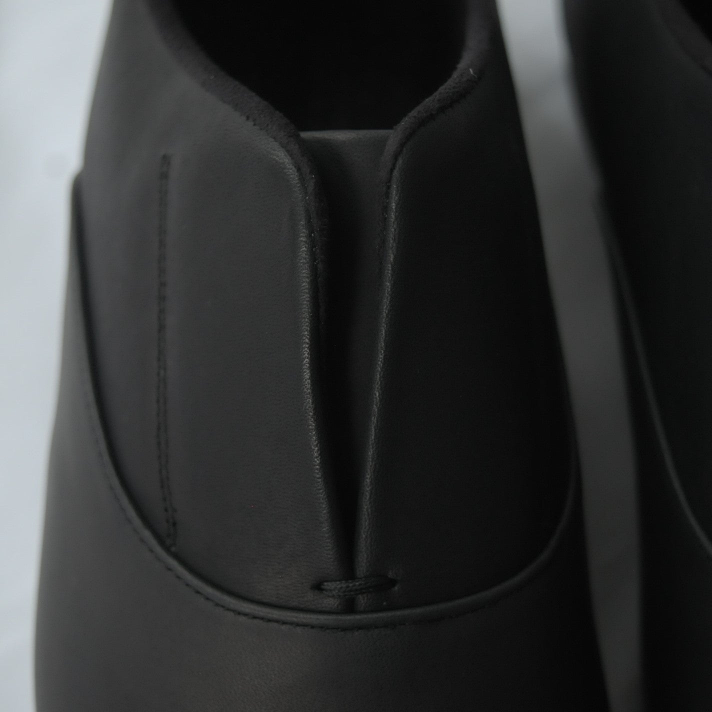 JAZZ SLIP-ON SHOES