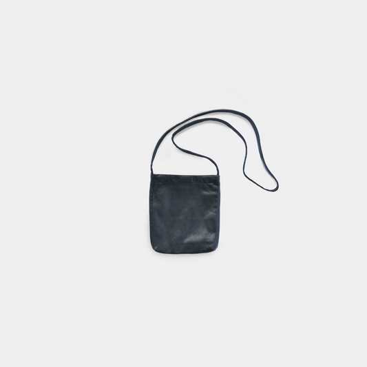 LEATHER RESEARCHER BAG -BLACK SMALL