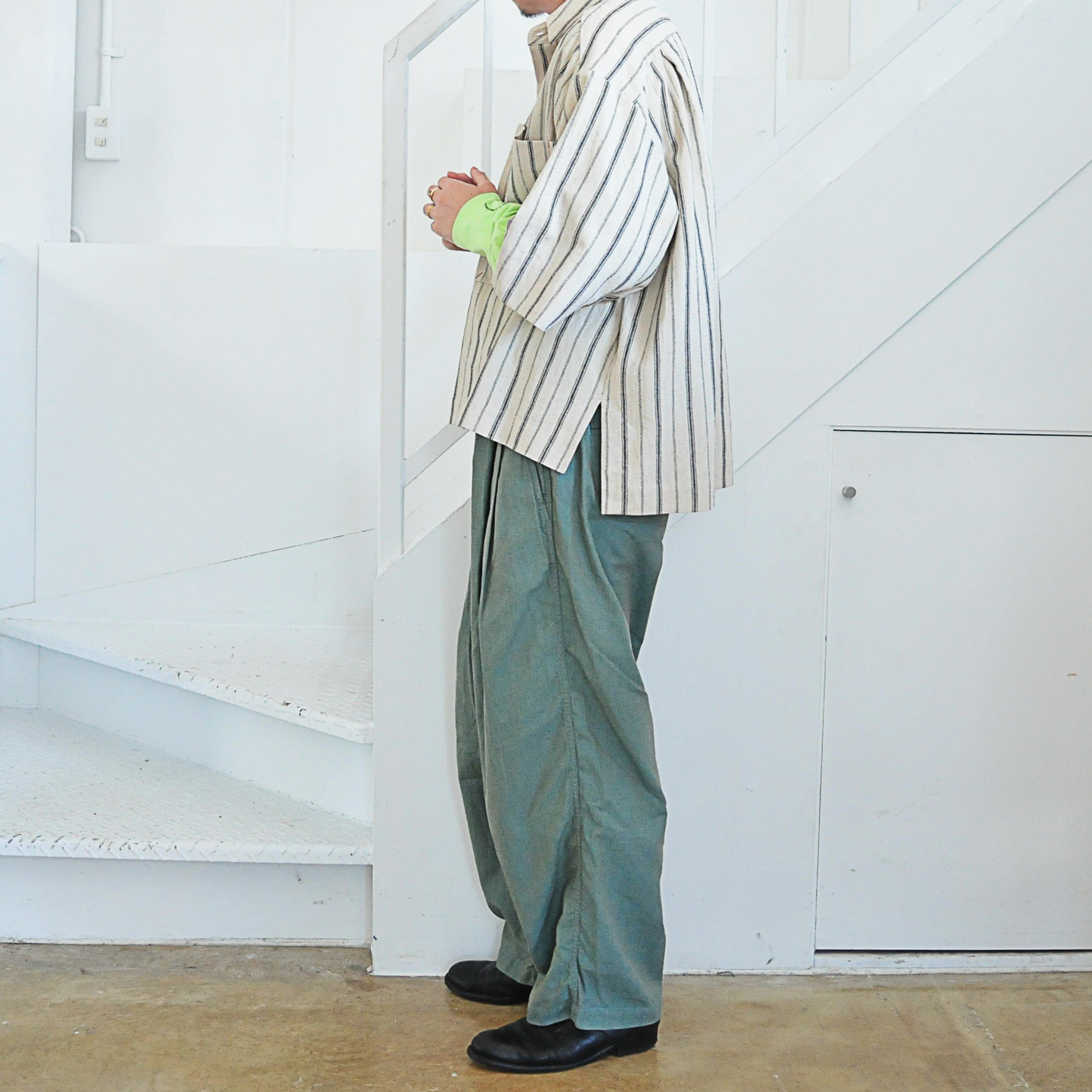 2-tuck pants
