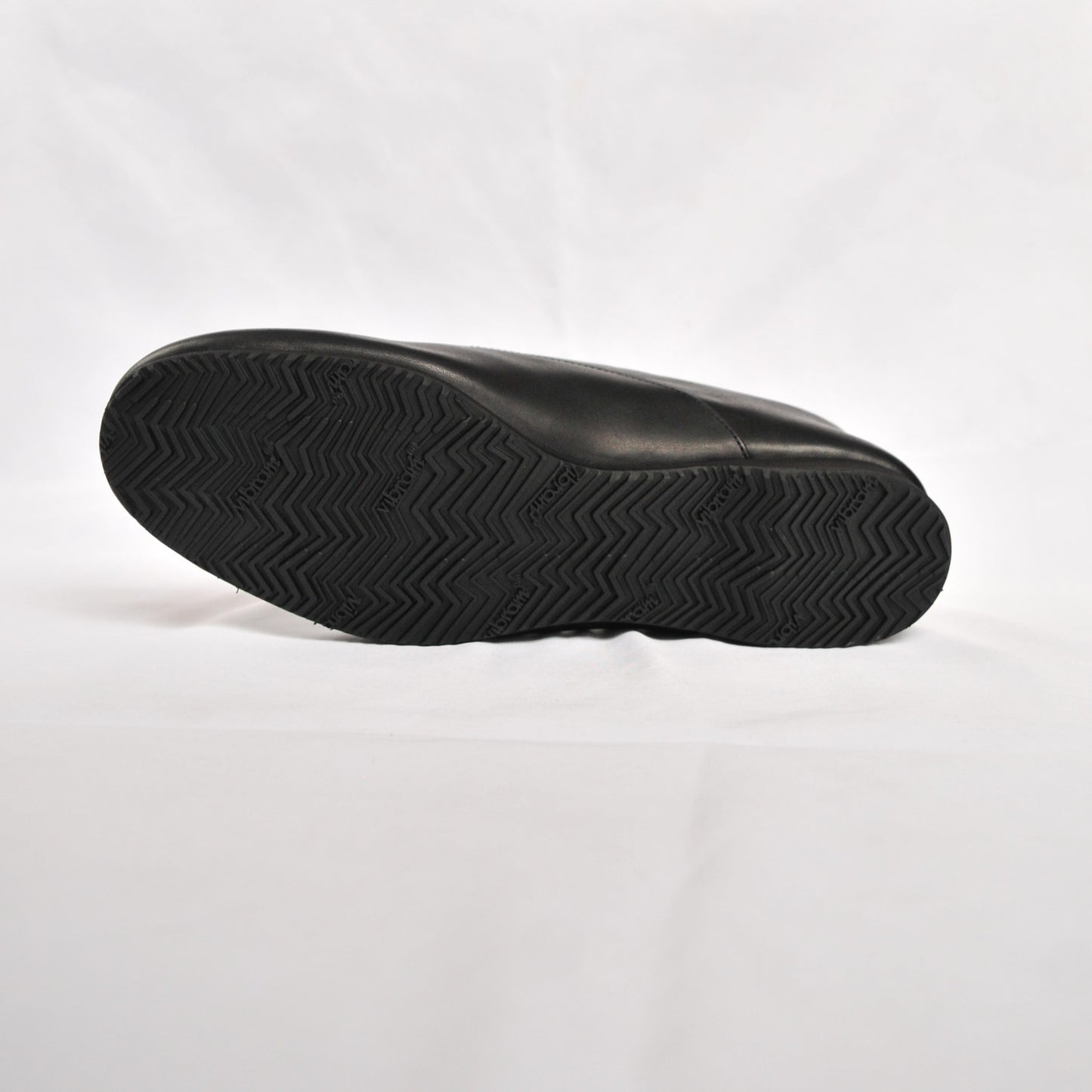 JAZZ SLIP-ON SHOES