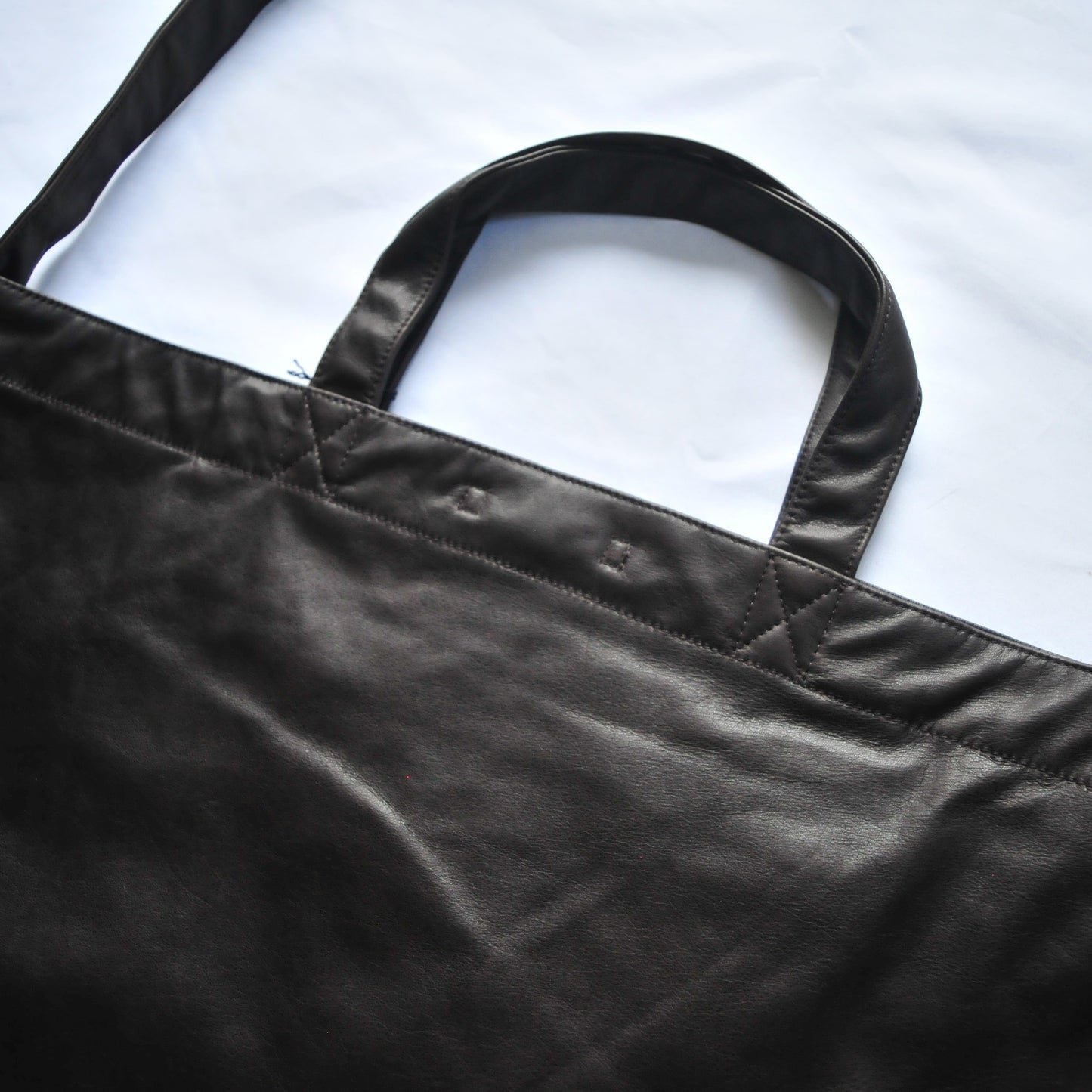 LEATHER RESEARCHER BAG -BROWN