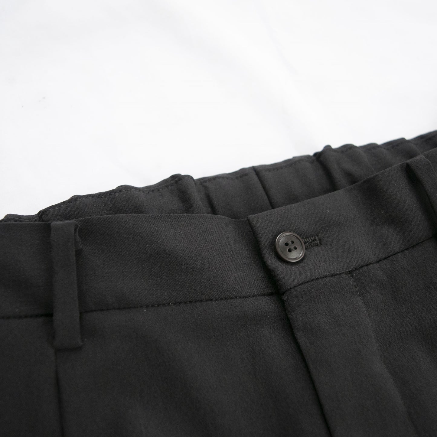DOUBLE PLEATED TROUSERS 　POLYESTER GABARDINE