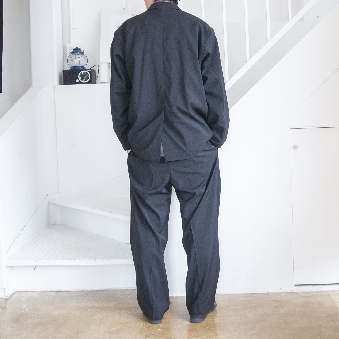 DOUBLE PLEATED TROUSERS 　POLYESTER GABARDINE