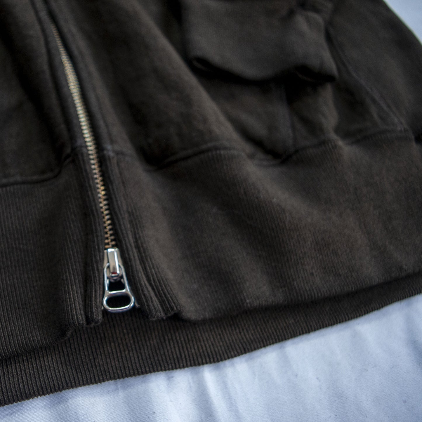 ATHLETIC HOODIE  - KAKISHIBU